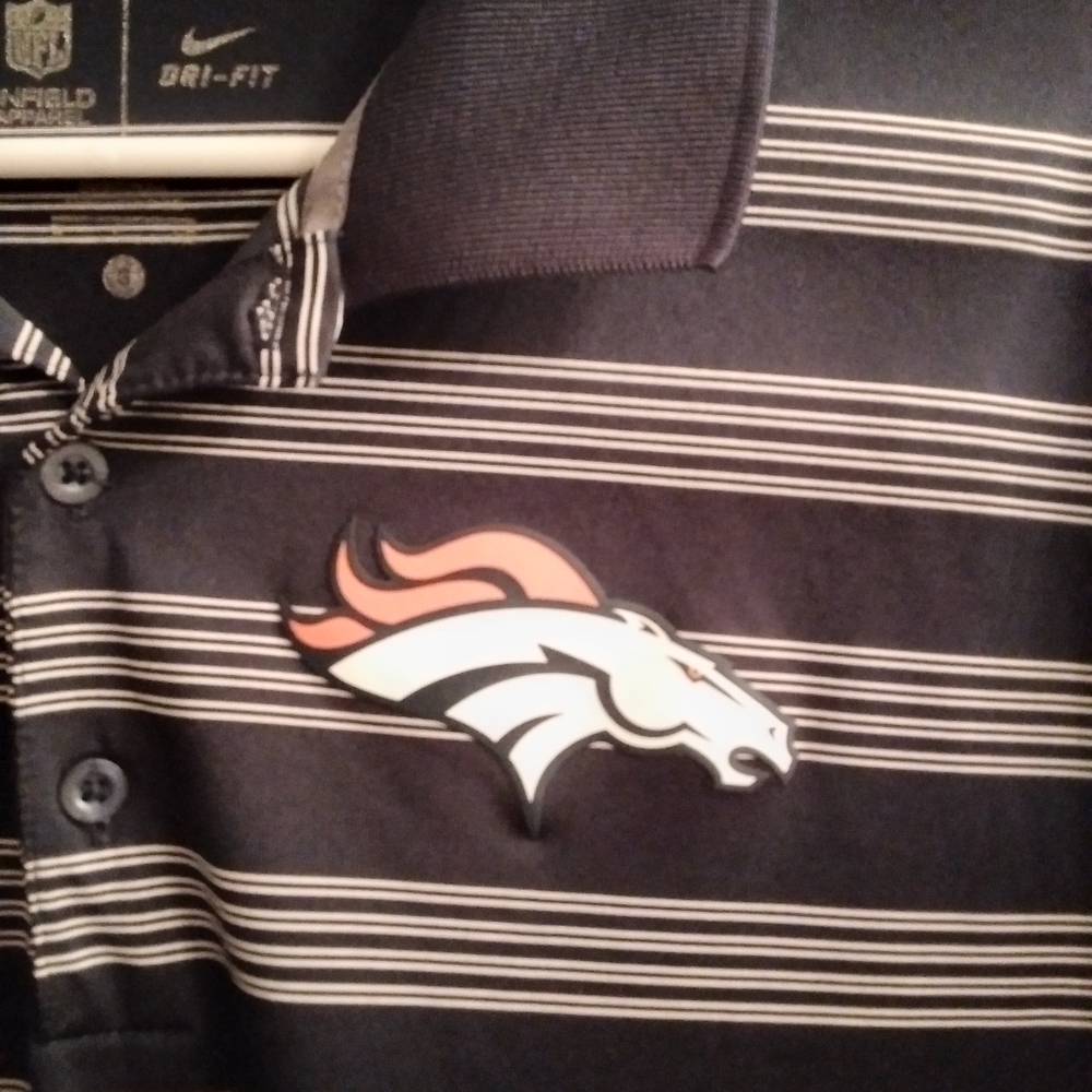 DEnver Broncos Nike DRI fit onfield apparel Polo shirt EUc Small Navy w/… - Picture 3 of 13